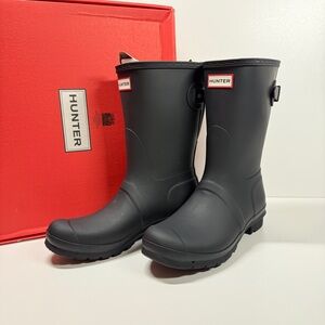 NIB •Hunter Women's Original Short Back Adjustable Navy Rain Boots Size: 10